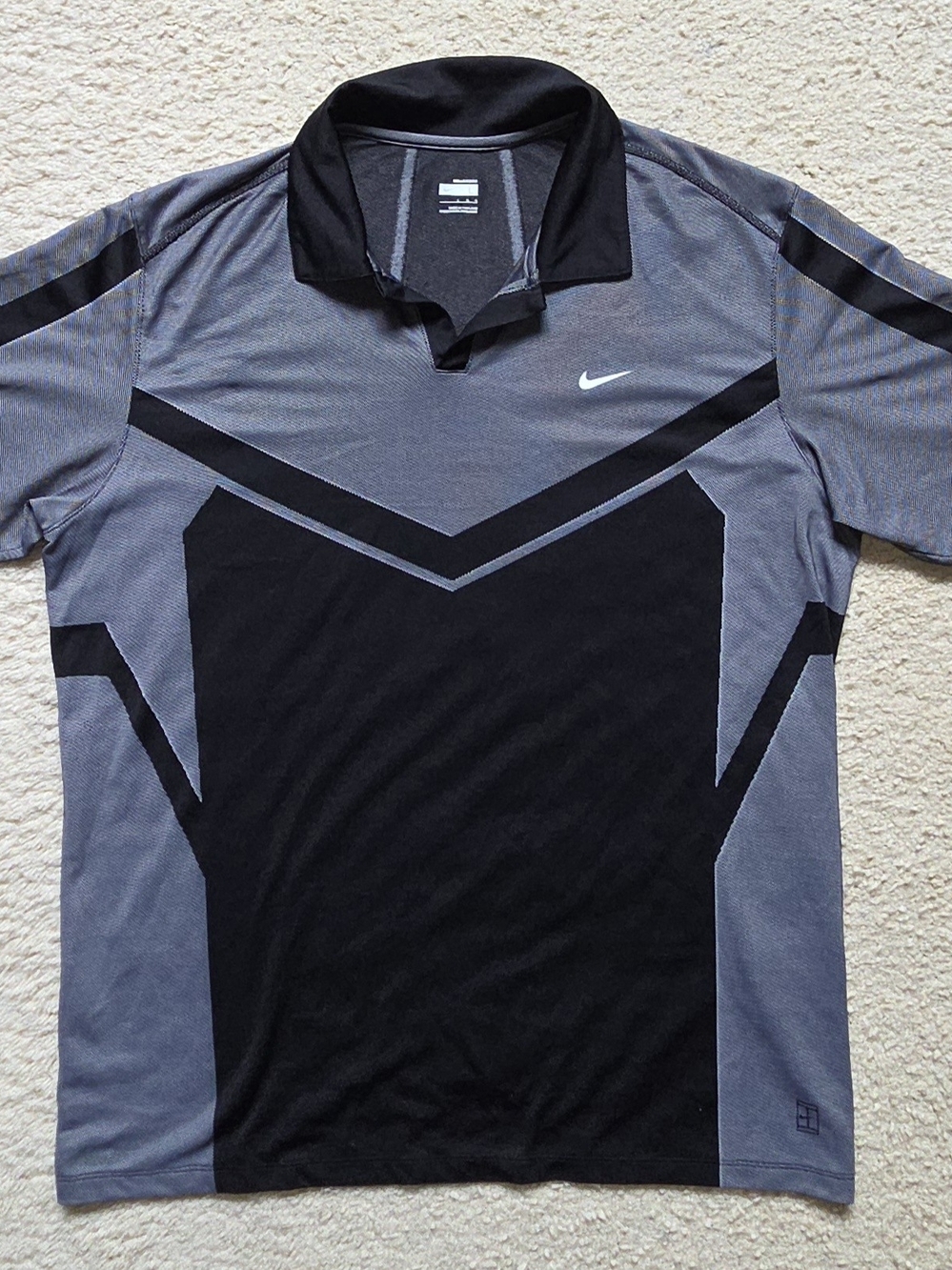 Nike Men’s Black and Gray Performance Polo